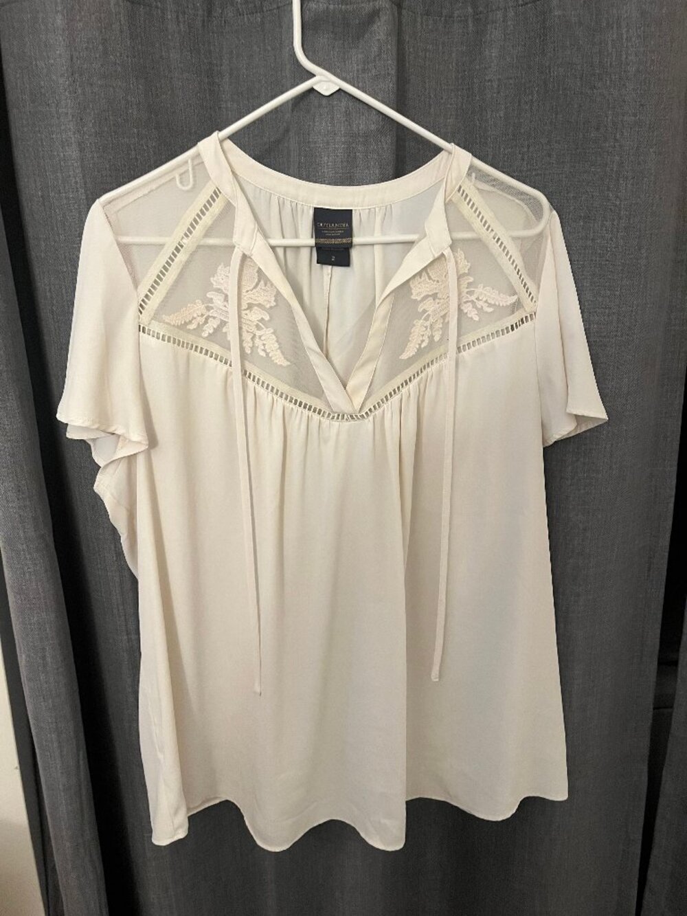 Outlander x Torrid Size 2 Cream Embroidered Mesh Yoke Tie Neck Blouse